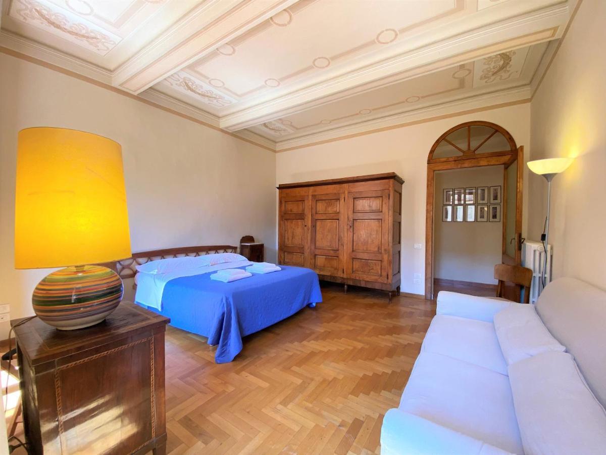 La Fonte-With Balcony Close By Piazza Del Campo Siena Buitenkant foto